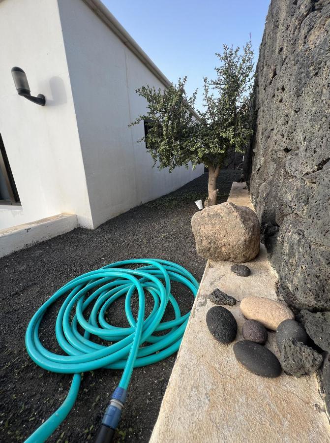Bungalow Apartamento Sol Famara Zewnętrze zdjęcie