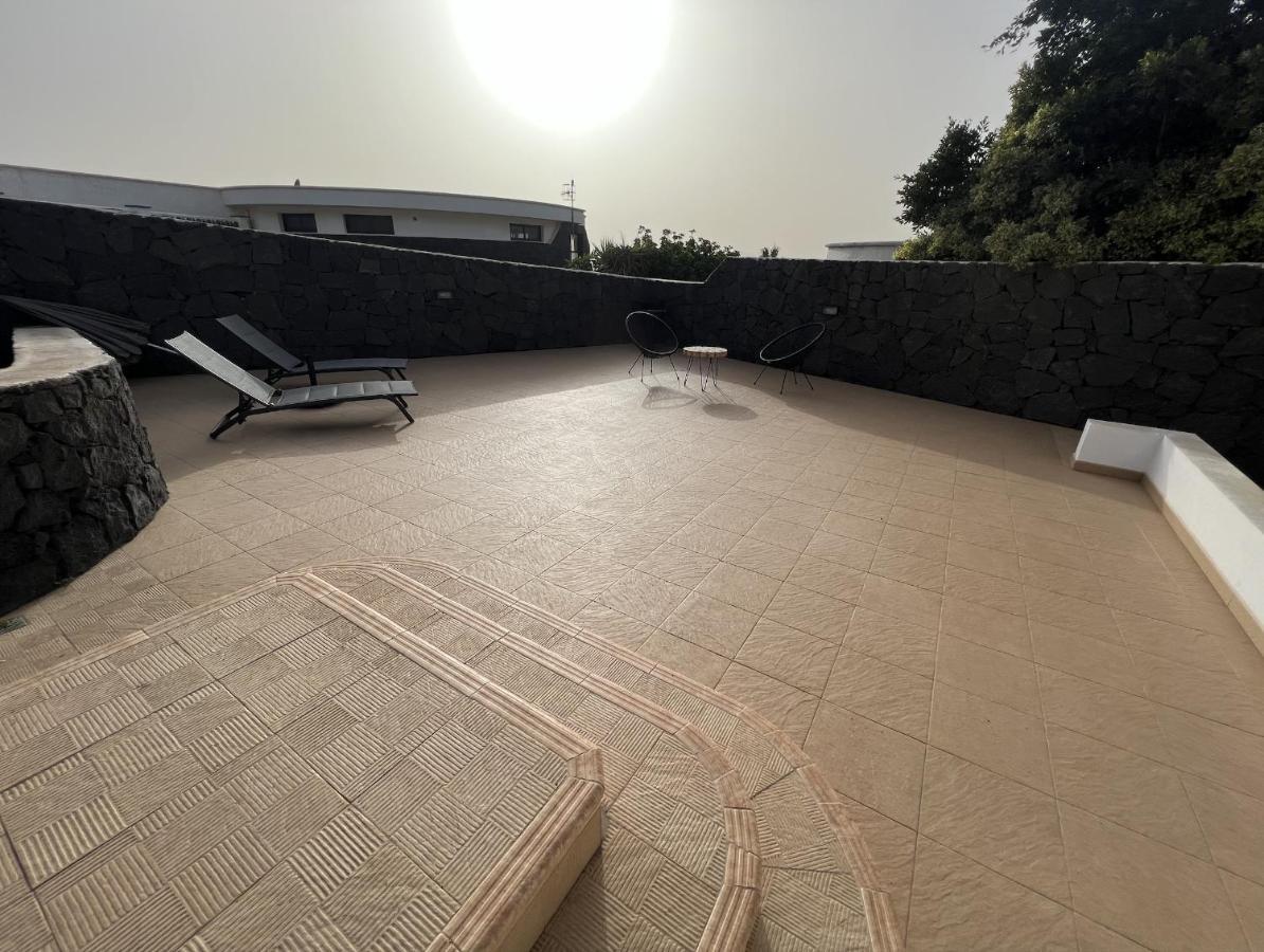 Bungalow Apartamento Sol Famara Zewnętrze zdjęcie