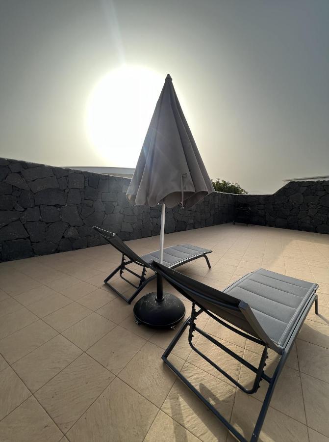 Bungalow Apartamento Sol Famara Zewnętrze zdjęcie